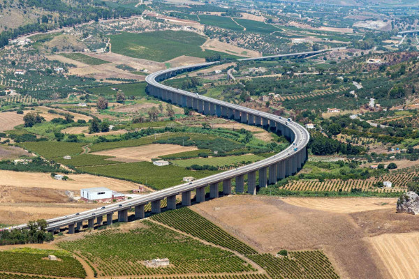 Estudios geológicos · Ingenieros Geotécnicos y Geofísicos Collbató